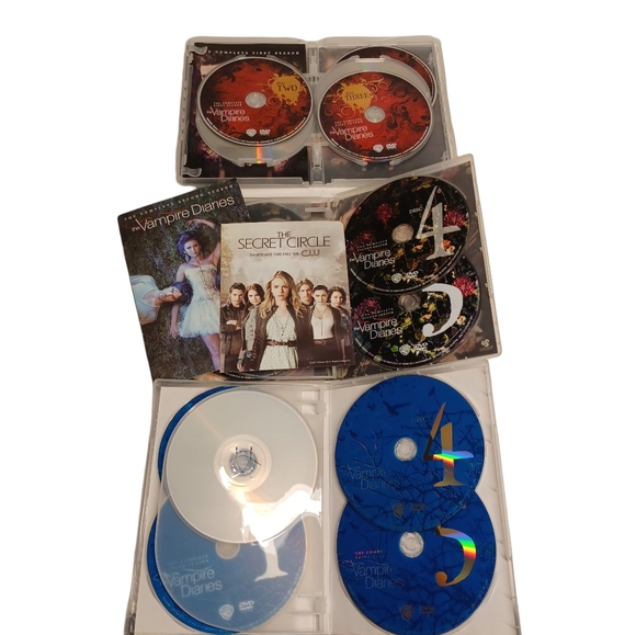 THE VAMPIRE DIARIES DVD Complete Seasons 1,2,3 Set - Picture 5 of 6